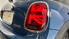 MINI Hatchback 1.5 Cooper Exclusive 3dr Auto Petrol Hatchback